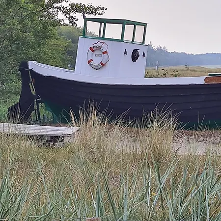 Haus Nadine 아파트